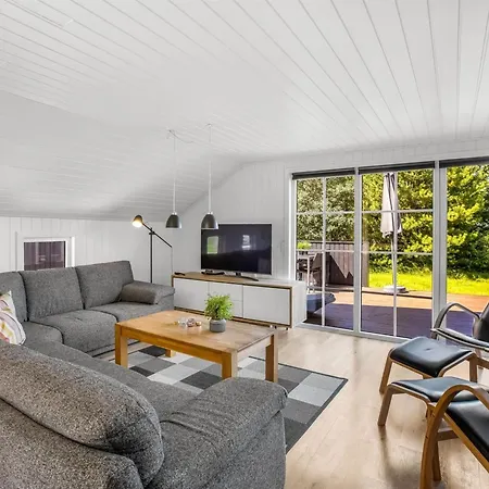 Ferienhaus Joseline - 1-8km From The Sea By Interhome